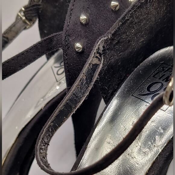 Speed Limit 98 Black Faux Suede Silver Spikes Open Toe Pump Heels 7.5 - Picture 9 of 16